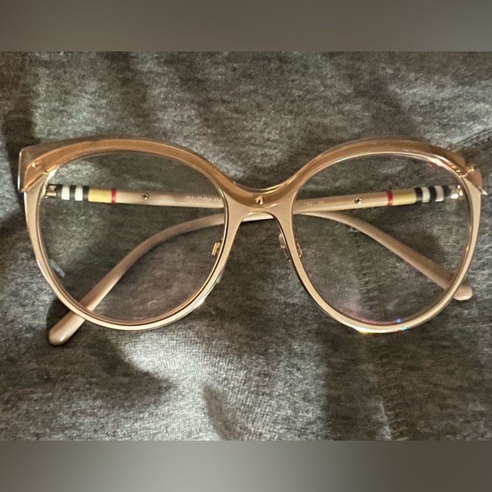 Burberry eyeGlasses